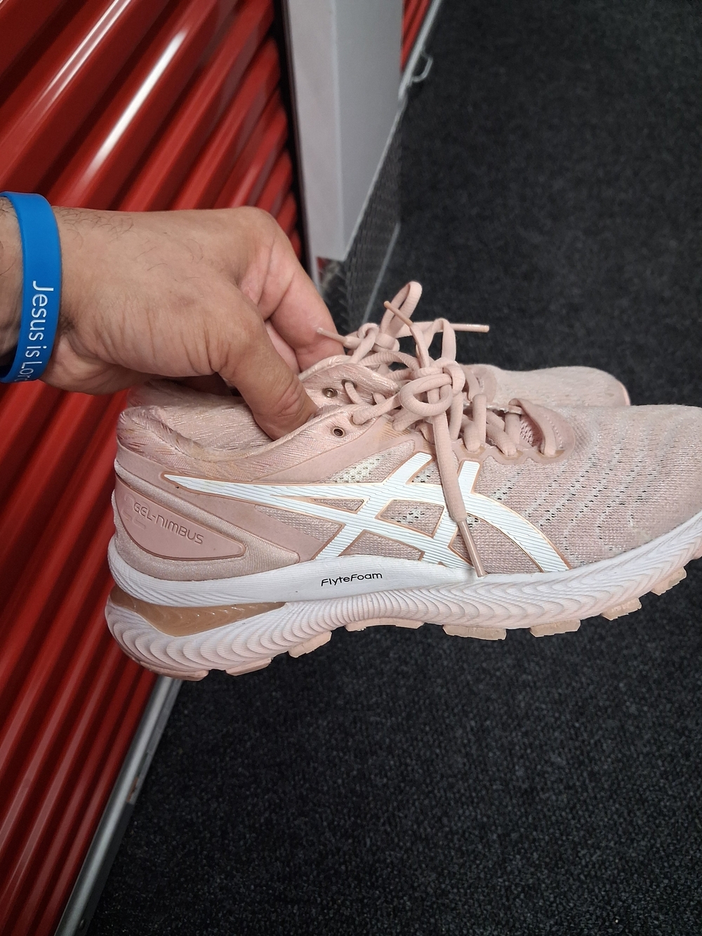 ASICS Womens Gel-Nimbus 22 D Running Shoes